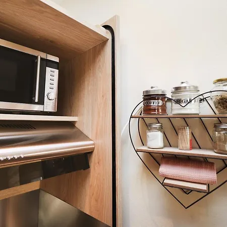 Chrisavgi's Luxury House