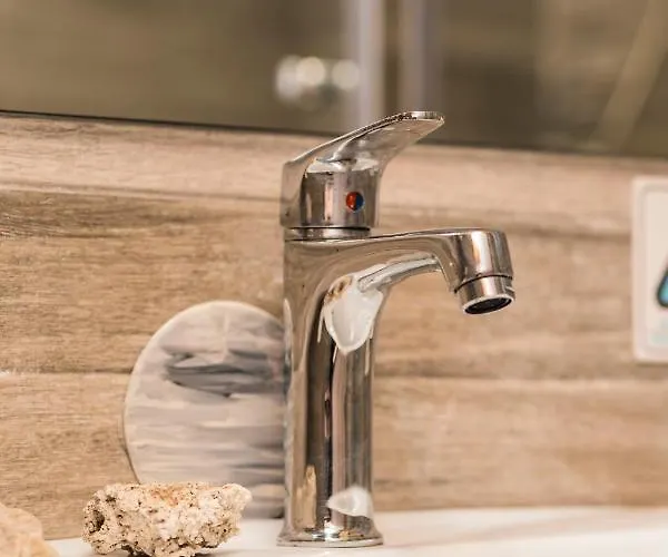 Chrisavgi's Luxury House