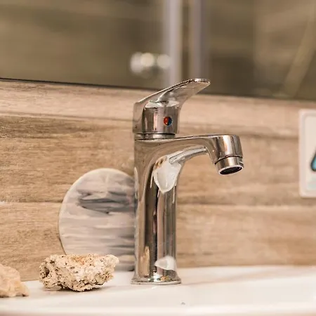 Chrisavgi's Luxury House